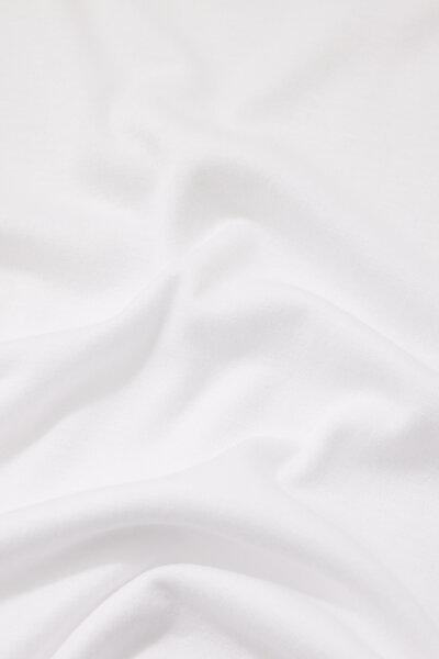 WHITE V NECK SHORT SLEEVE TSHIRT 4