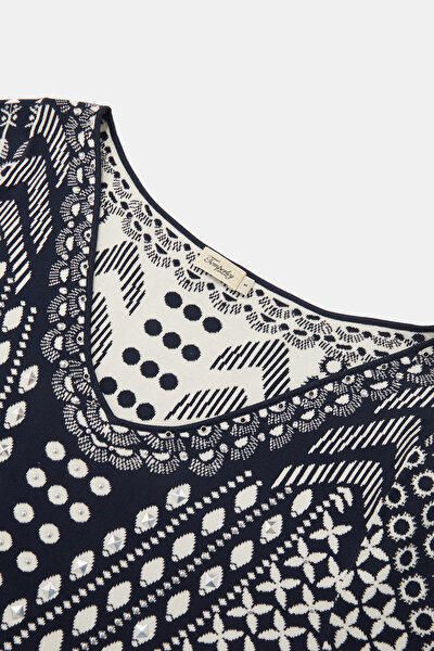 SILVER BLOUSE 3