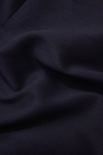 BLACK SLEEVELESS ABOVE THE KNEE DRESS 9