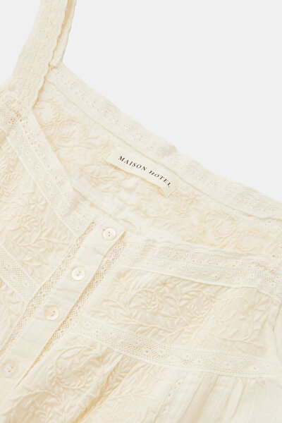 ECRU BLOUSE 3