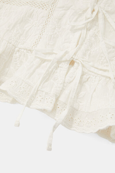 WHITE BLOUSE 4