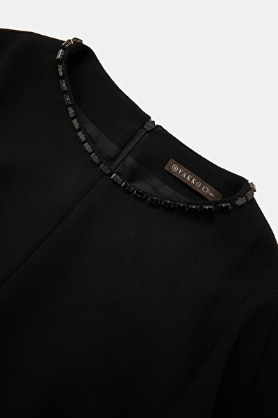 BLACK BASIC / ROUND NECKLINE LONG SLEEVE BLOUSE 3
