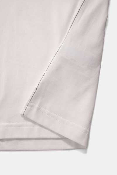 WHITE BASIC / ROUND NECKLINE SHORT SLEEVE TSHIRT 4