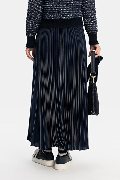 NAVY BLUE PLISSE SKIRT 3