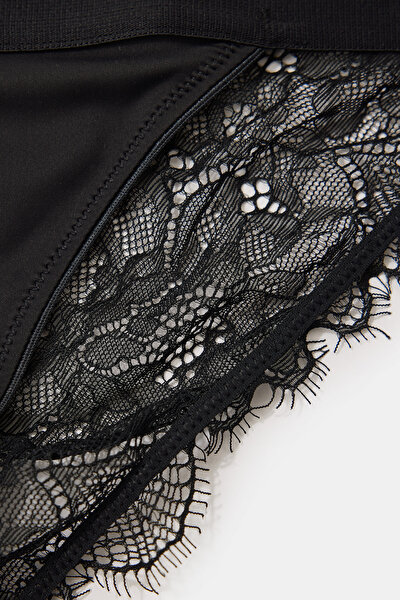 BLACK LACY PANTİES 3