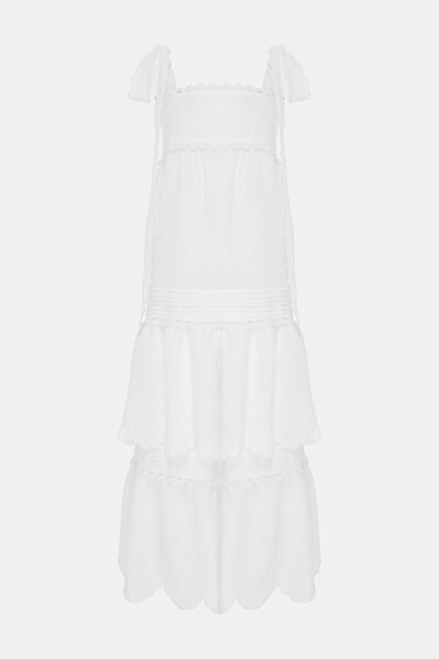 WHITE SLEEVELESS SUSPENDER DRESS 3