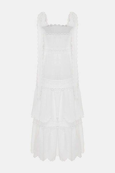 WHITE SLEEVELESS SUSPENDER DRESS 4