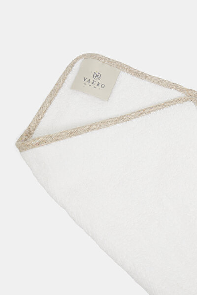 POUCH WITH TOWEL 3
