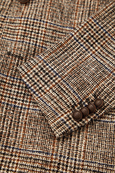 BROWN JACKET 5
