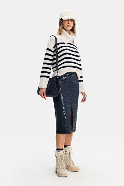 NAVY BLUE UPRIGHT COLLAR TRICOT 4