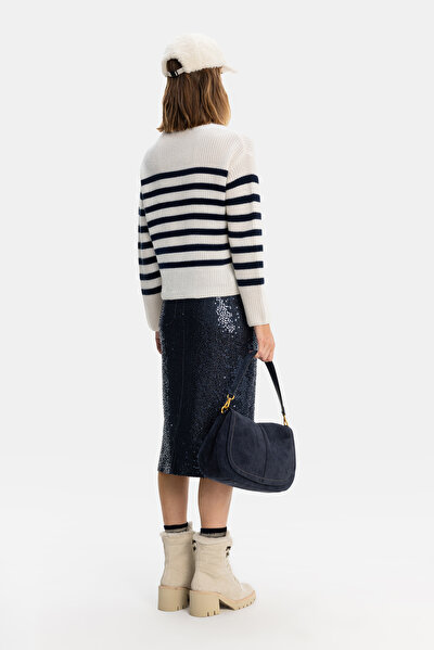 NAVY BLUE UPRIGHT COLLAR TRICOT 5