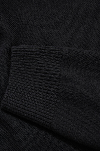 BLACK 1/2 TURTLENECK TRICOT 4