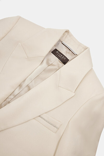 BEIGE JACKET 3
