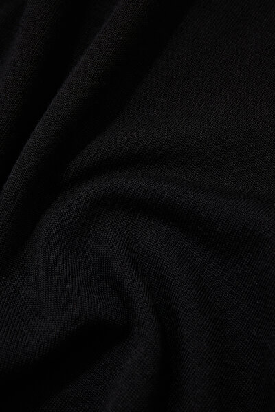 BLACK 1/2 TURTLENECK TRICOT 4