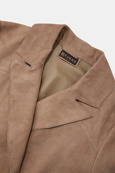 BLACK SWALLOW COLLAR JACKET 3