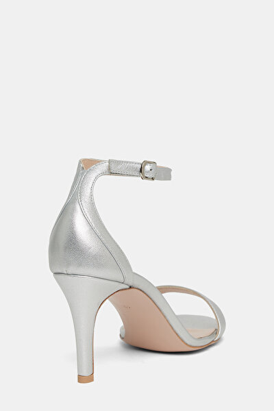 SILVER LEATHER SHOE 3
