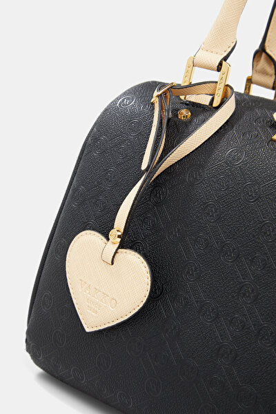 WHITE MONOGRAM BAG 5