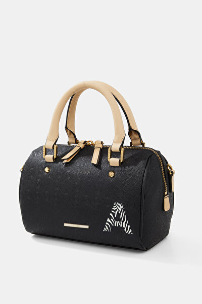 WHITE MONOGRAM BAG 5