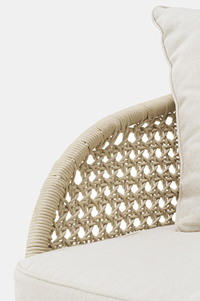 CHAIR 8