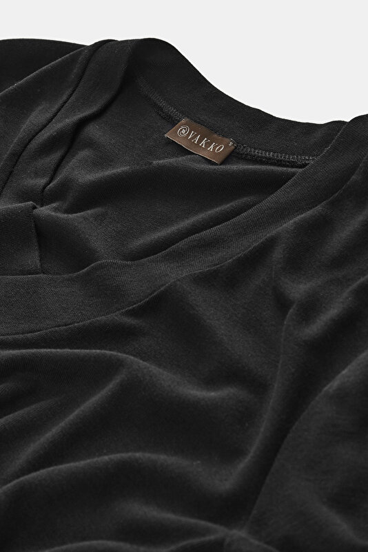 BLACK V NECK SHORT SLEEVE TSHIRT 3