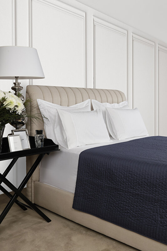 BEDSPREAD