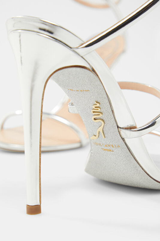 SILVER LEATHER SHOE 4