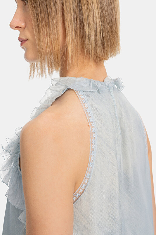 BLUE BASIC / ROUND NECKLINE SLEEVELESS BLOUSE 4