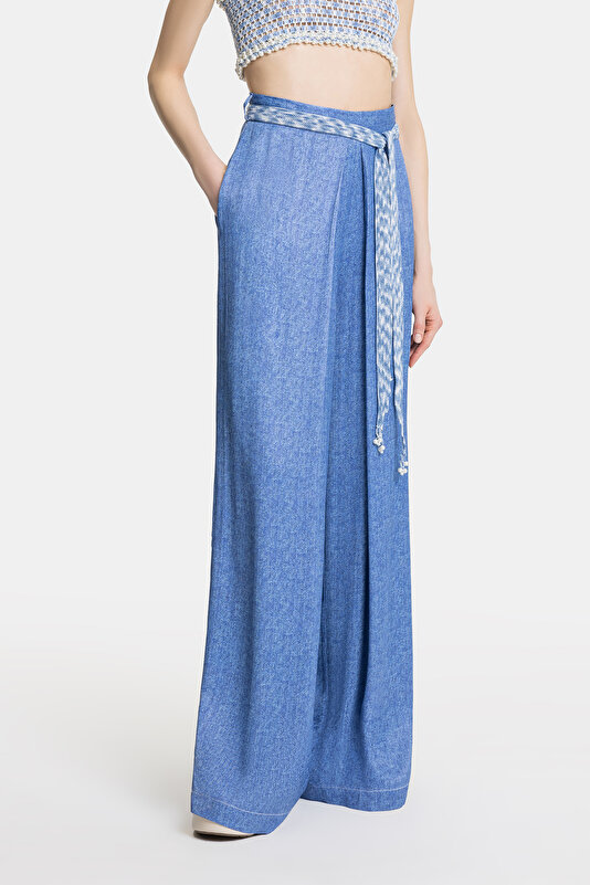 WHITE WIDE LEG TROUSERS 2