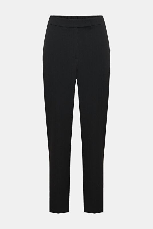 BLACK TROUSERS
