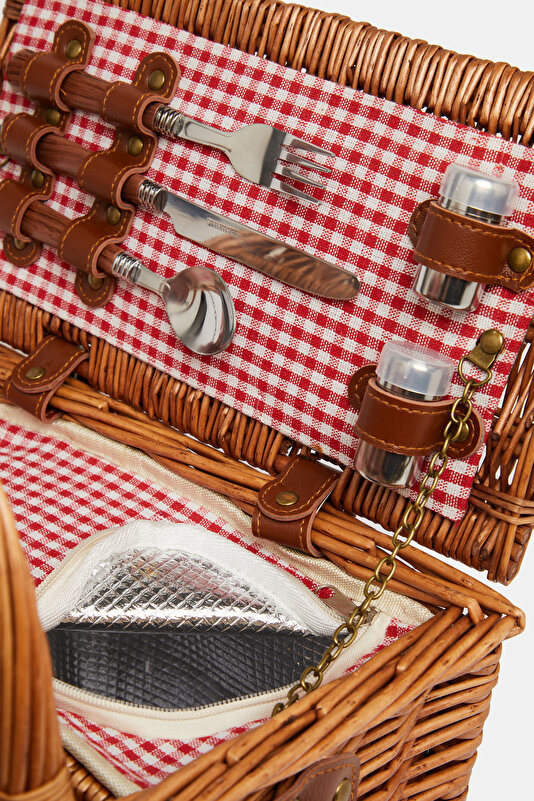 PICNIC BASKET 3
