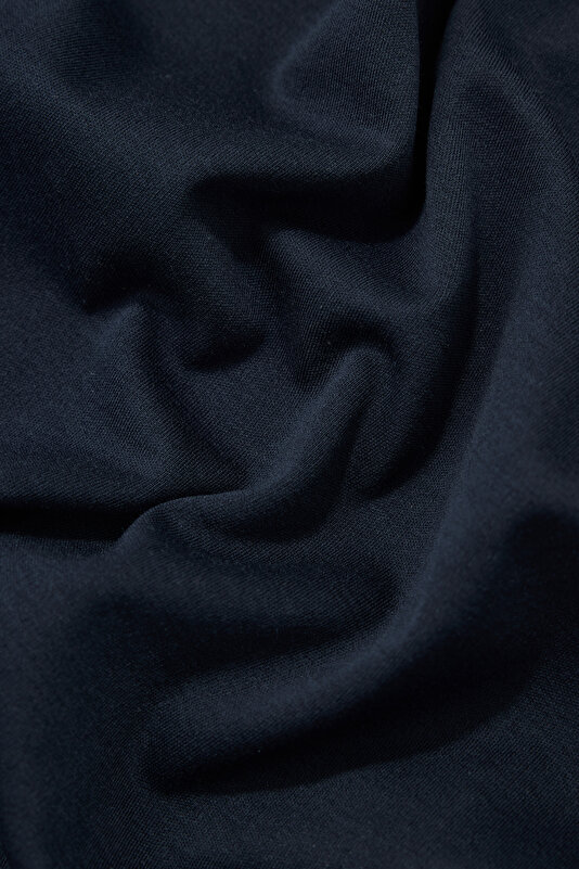 NAVY BLUE BASIC / ROUND NECKLINE SHORT SLEEVE TSHIRT 4