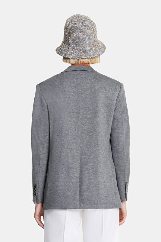 GREY JACKET 2