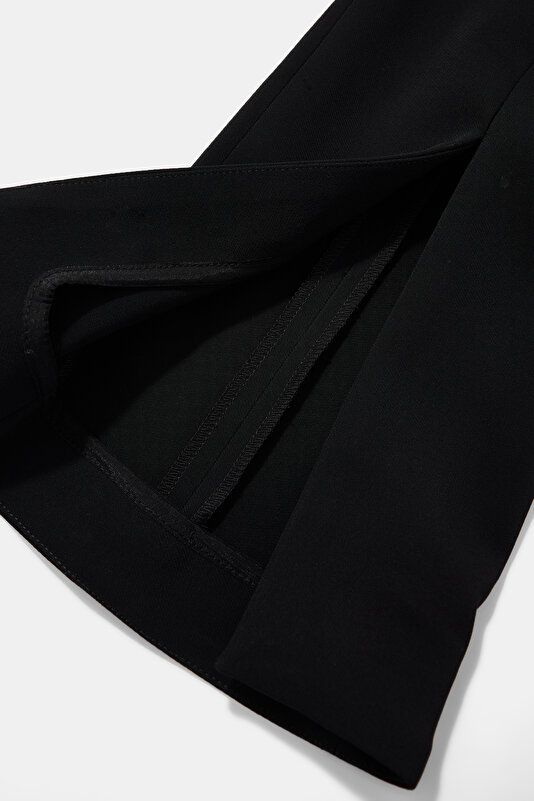 BLACK SKINNY LEG CREPE TROUSERS 4