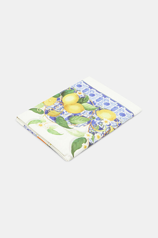 TABLECLOTH 4