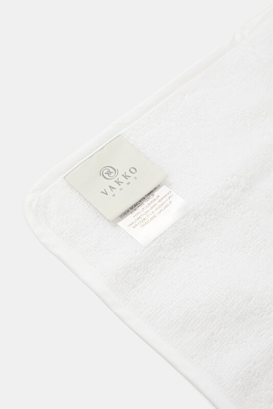POUCH 3