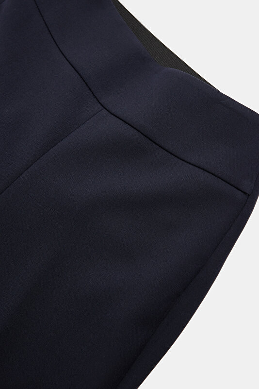 NAVY BLUE STRAIGHT CUT TROUSERS 3