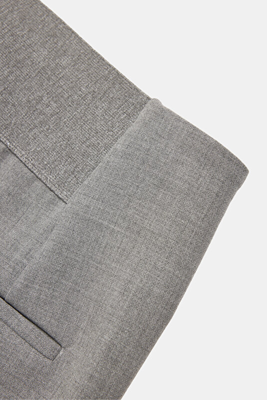 GREY STRAIGHT CUT TROUSERS 4