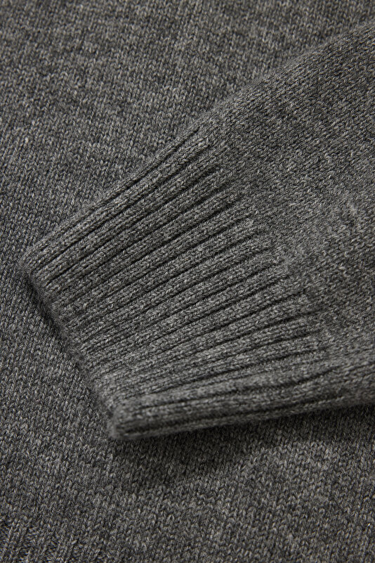 FERMUARLI DİK YAKALI YÜN KAŞMİR KAZAK 4