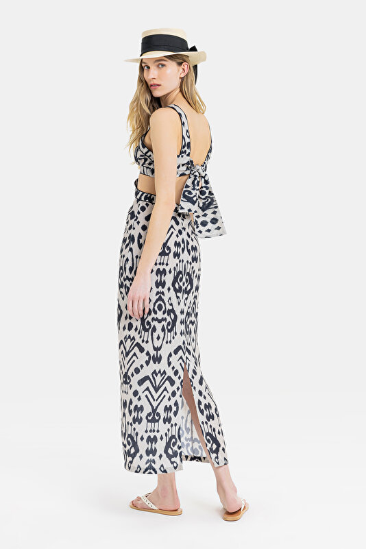 ECRU SLEEVELESS SUSPENDER DRESS 2