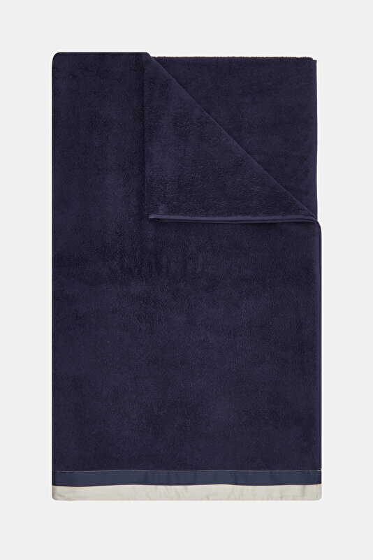 TOWEL 4