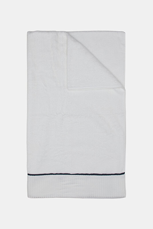 TOWEL 4