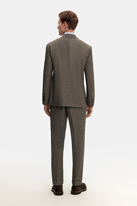 BROWN SURPLICE NECKLINE (CROSS-OVER NECKLINE) WOOL/CASHMERE SUIT 2