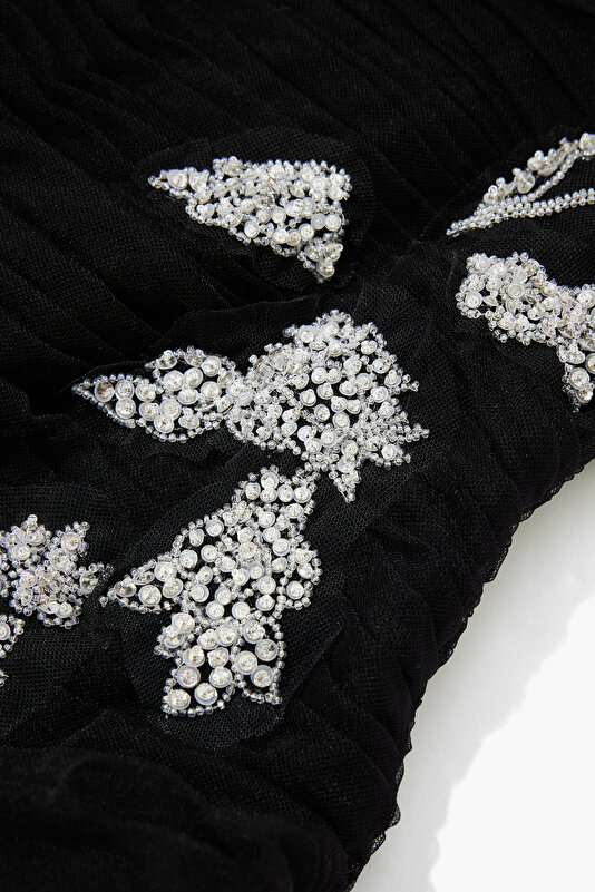 DRESS 4