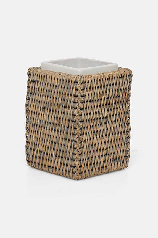 TOOTHBRUSH HOLDER