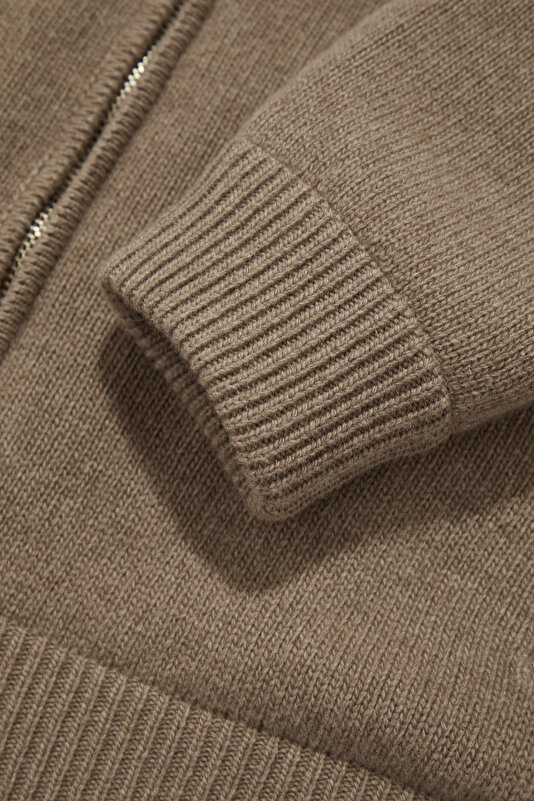 Vakko 4