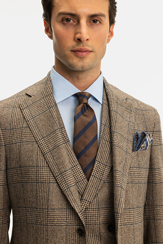 GREY WOOL SUIT 3