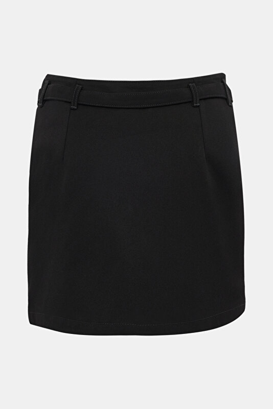 BLACK SKIRT 2