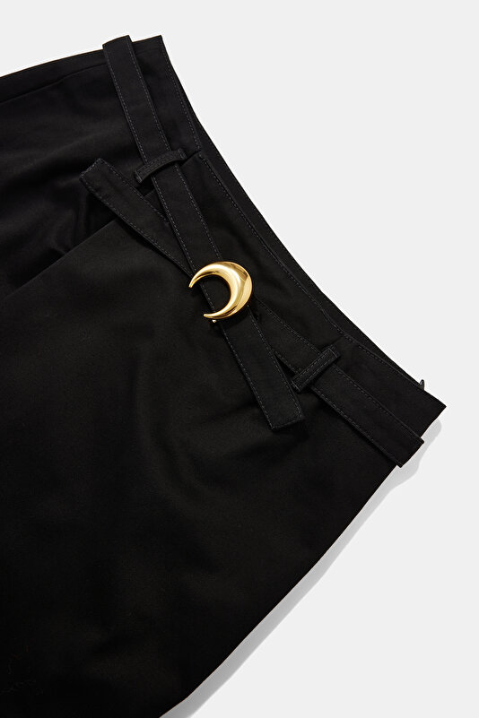 BLACK SKIRT 3