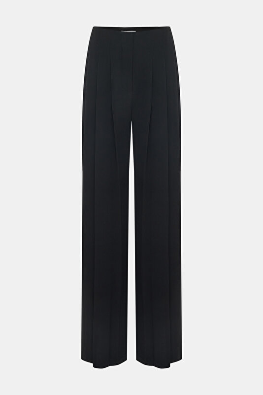 BLACK TROUSERS
