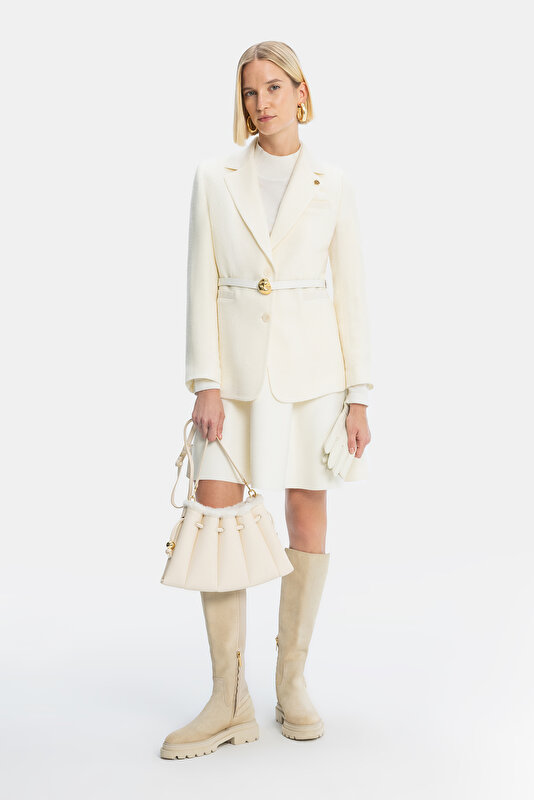 ECRU JACKET 4